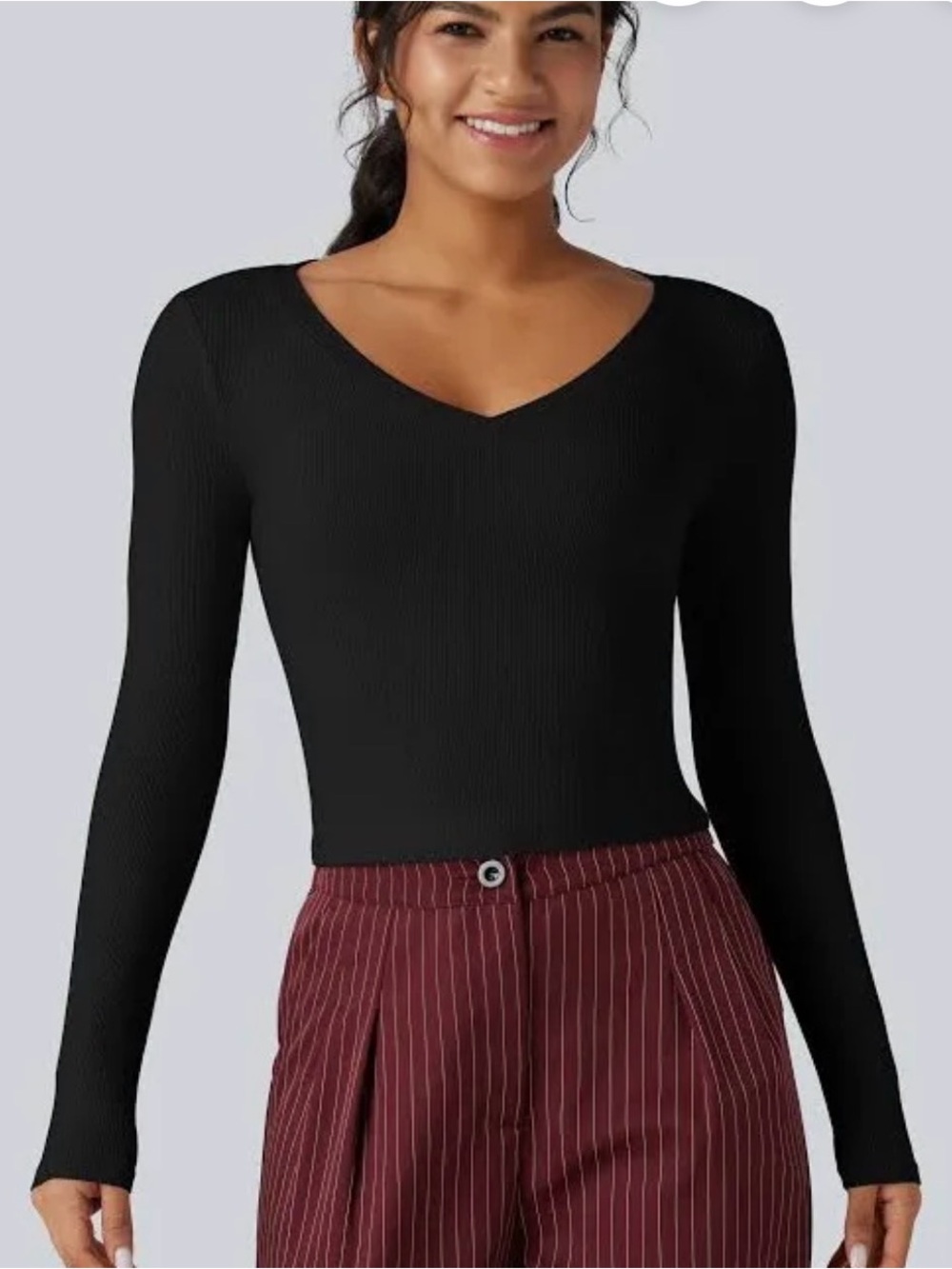 Halara Ribbed Knit V-Neck Black Long Sleeve Cropped T-Shirt size Medium